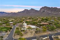 295 West Valle Del Oro Road, Oro Valley, AZ 85737