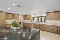 295 West Valle Del Oro Road, Oro Valley, AZ 85737