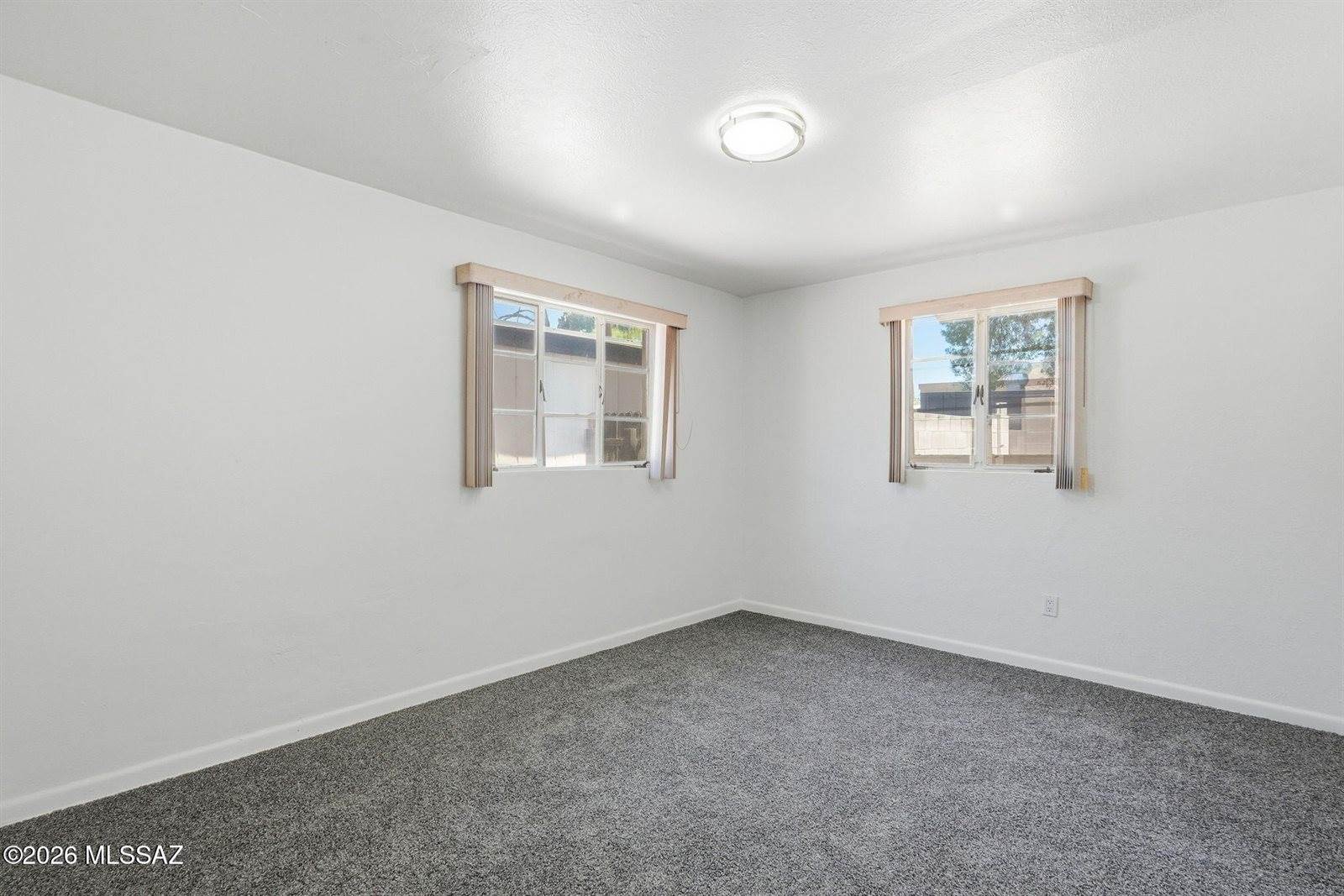 2721 East Fort Lowell Road, Tucson, AZ 85716