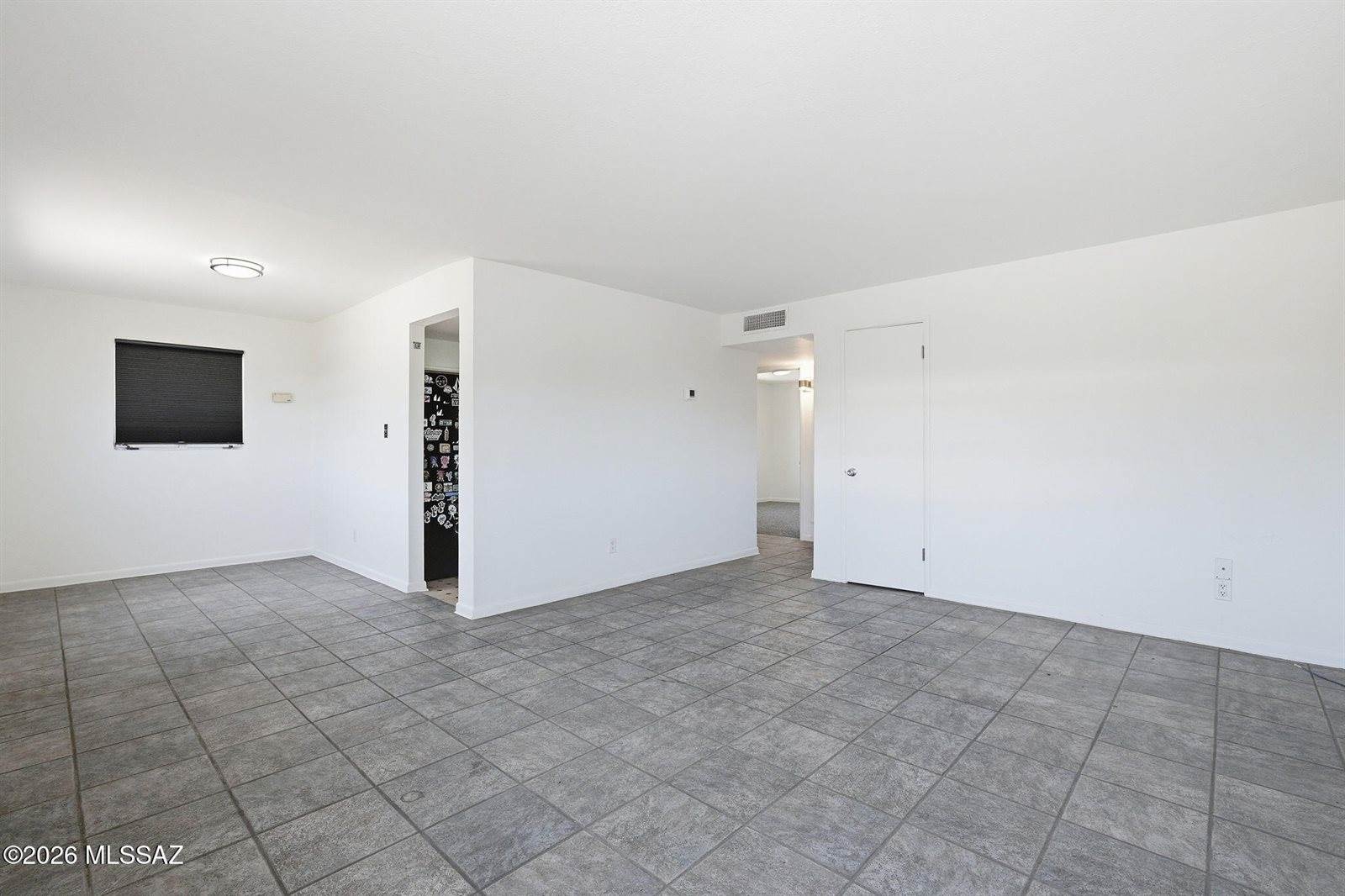 2721 East Fort Lowell Road, Tucson, AZ 85716