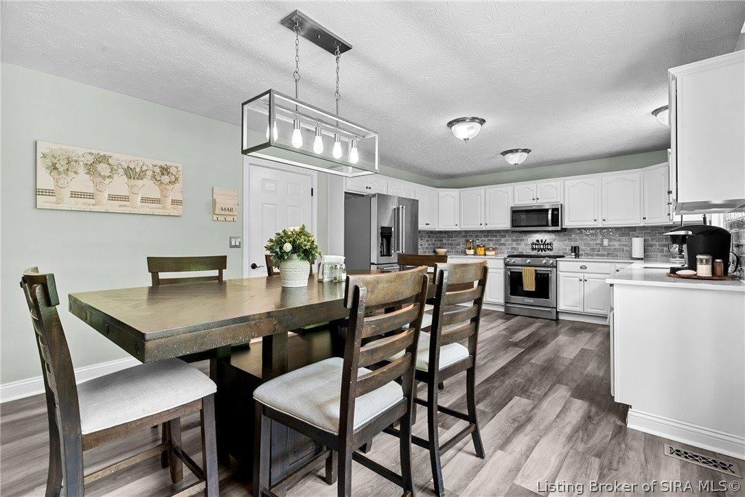 8940 Rufing Road, Greenville, IN 47124