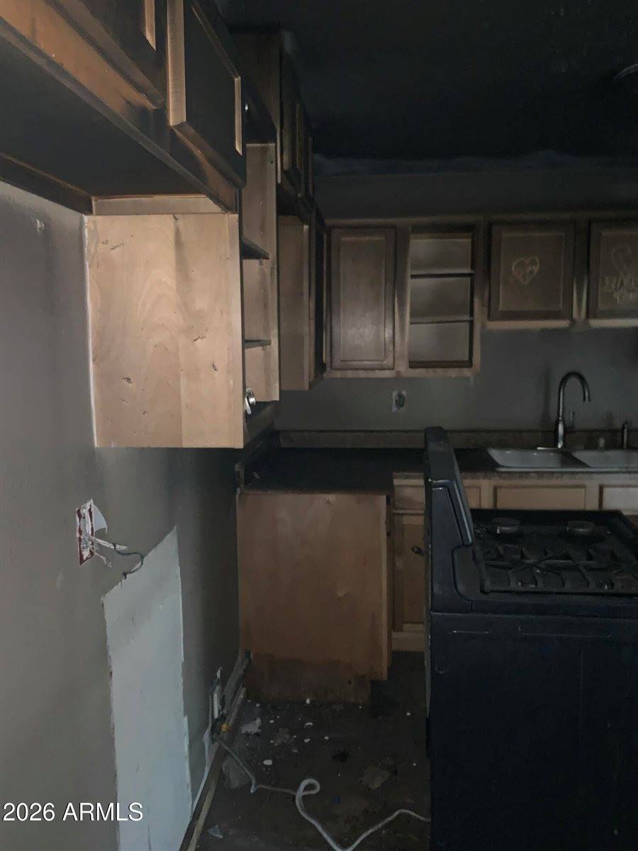 4202 North 72ND Lane, Phoenix, AZ 85033