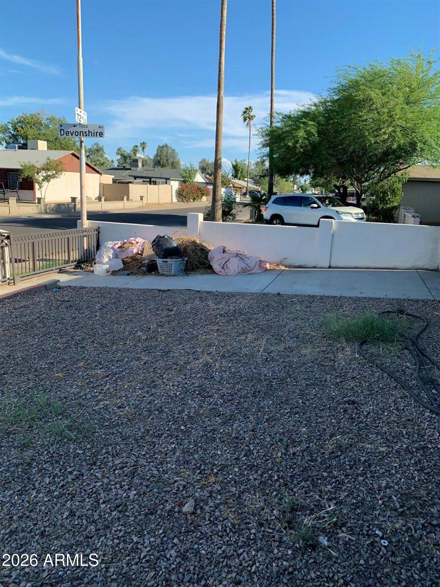 4202 North 72ND Lane, Phoenix, AZ 85033