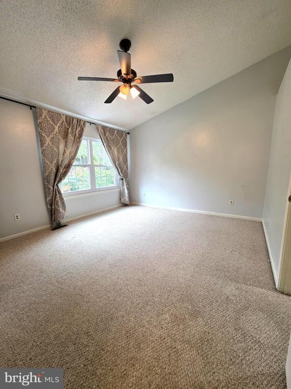 6626 Cypress Point Road, Alexandria, VA 22312