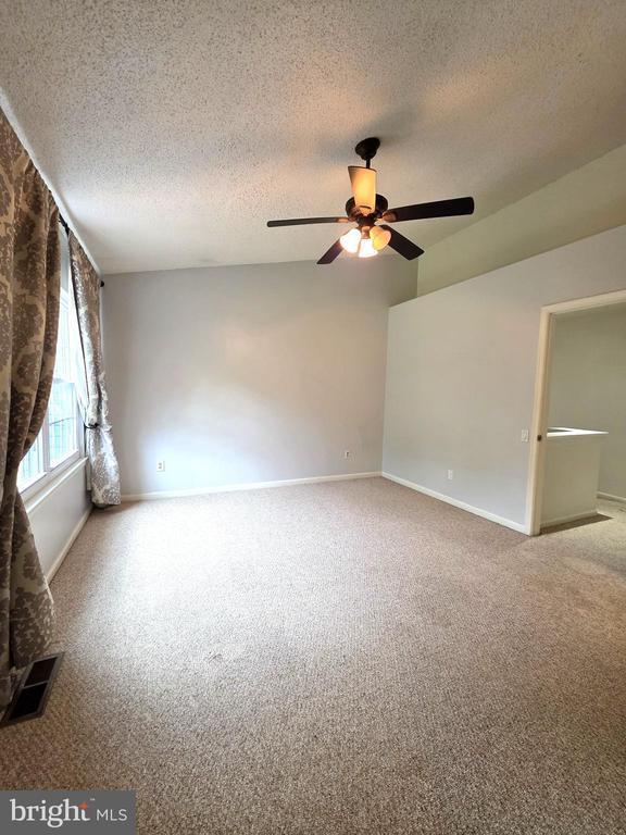 6626 Cypress Point Road, Alexandria, VA 22312