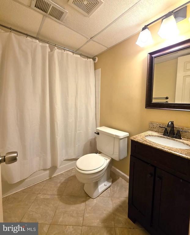 6626 Cypress Point Road, Alexandria, VA 22312