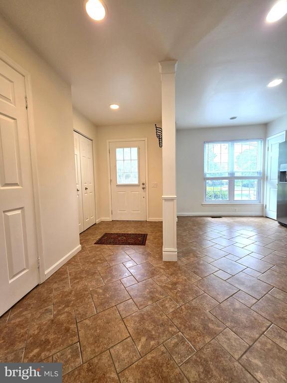 6626 Cypress Point Road, Alexandria, VA 22312