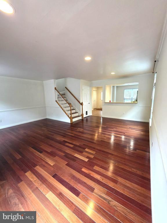 6626 Cypress Point Road, Alexandria, VA 22312