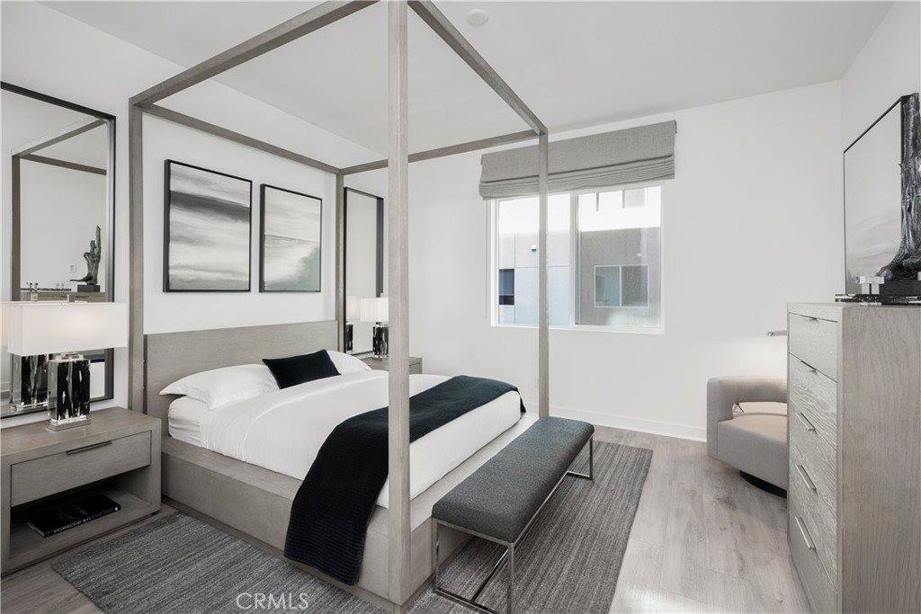 27225 Cranmore, Valencia, CA 91381