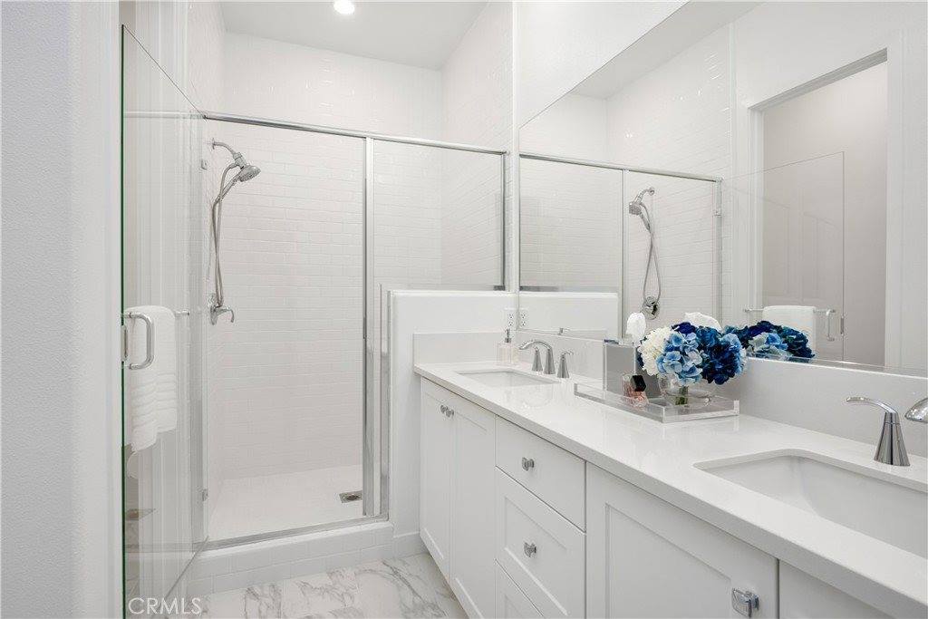 27225 Cranmore, Valencia, CA 91381