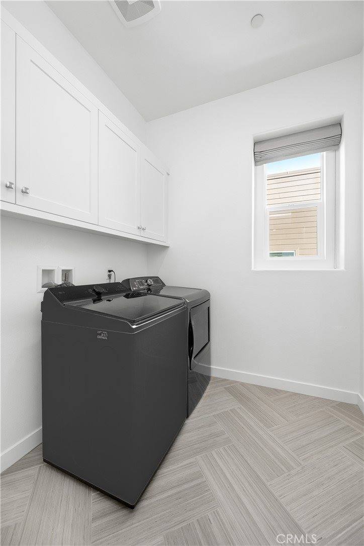 27225 Cranmore, Valencia, CA 91381