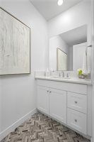 27225 Cranmore, Valencia, CA 91381