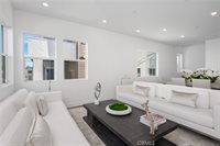 27225 Cranmore, Valencia, CA 91381
