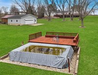 2472 West Red Oak Road, Freeport, IL 61032