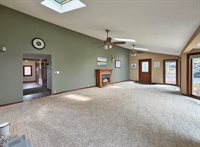 2472 West Red Oak Road, Freeport, IL 61032