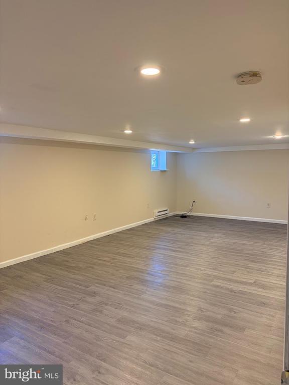 15 Hirst, Lansdowne, PA 19050