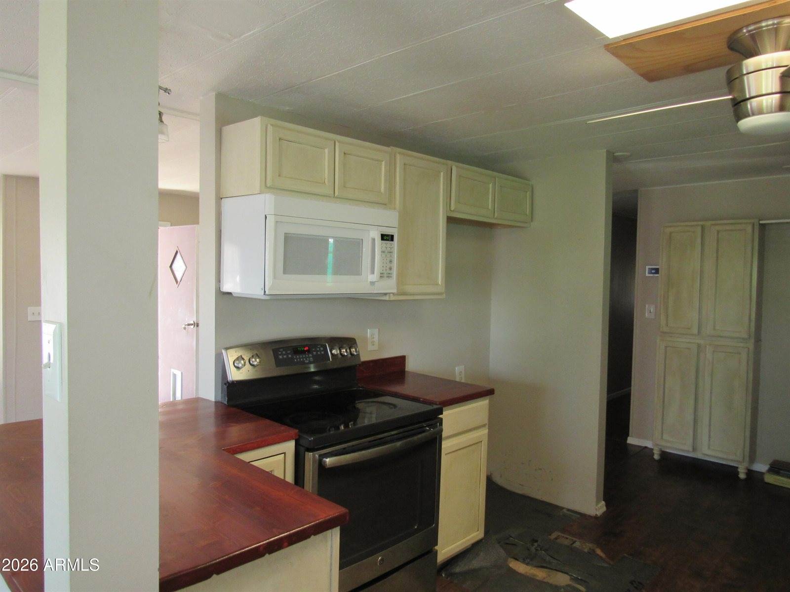 3411 South Camino Seco --, Tucson, AZ 85730