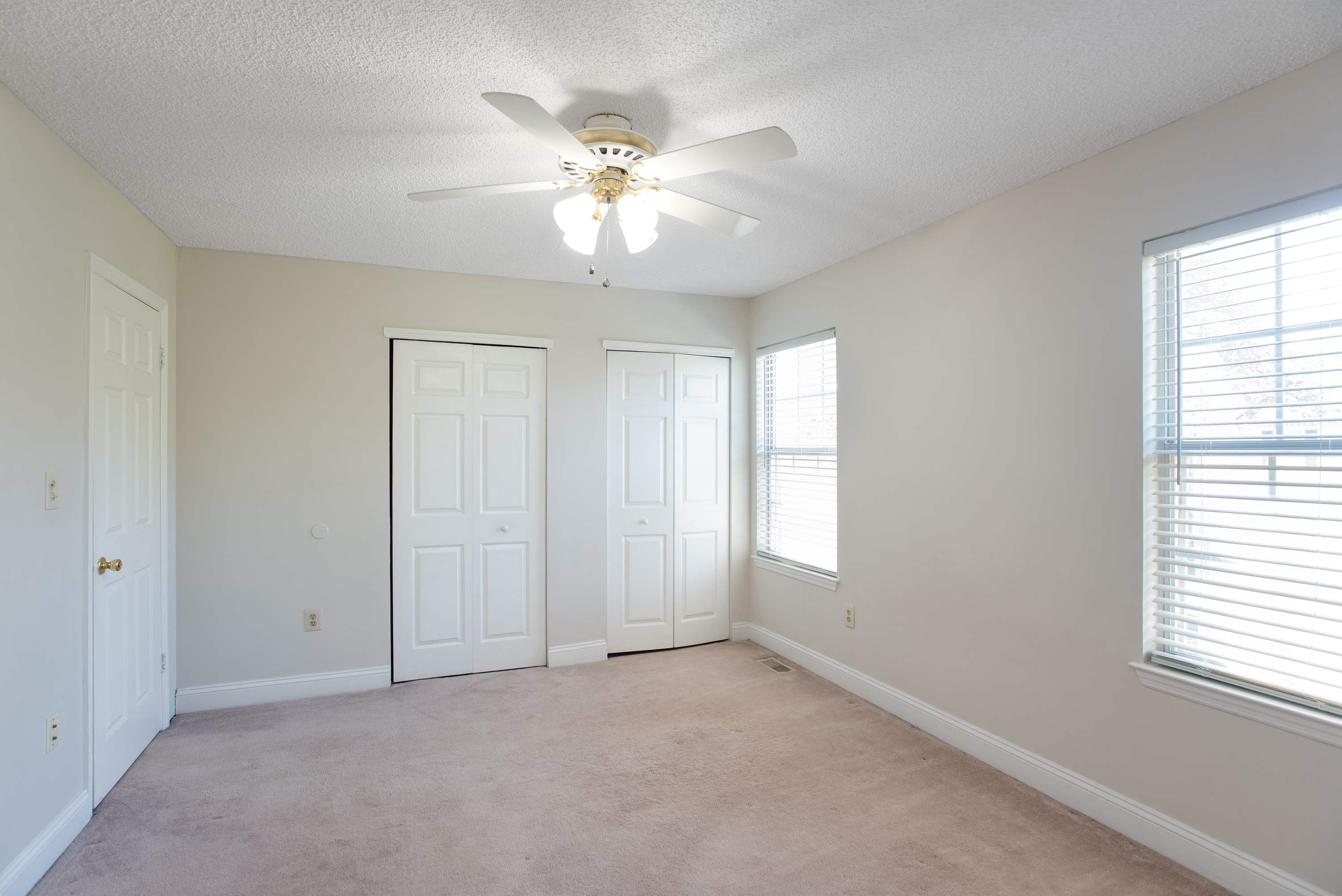 2708 Pinhorn Drive, Bridgewater, NJ 08807