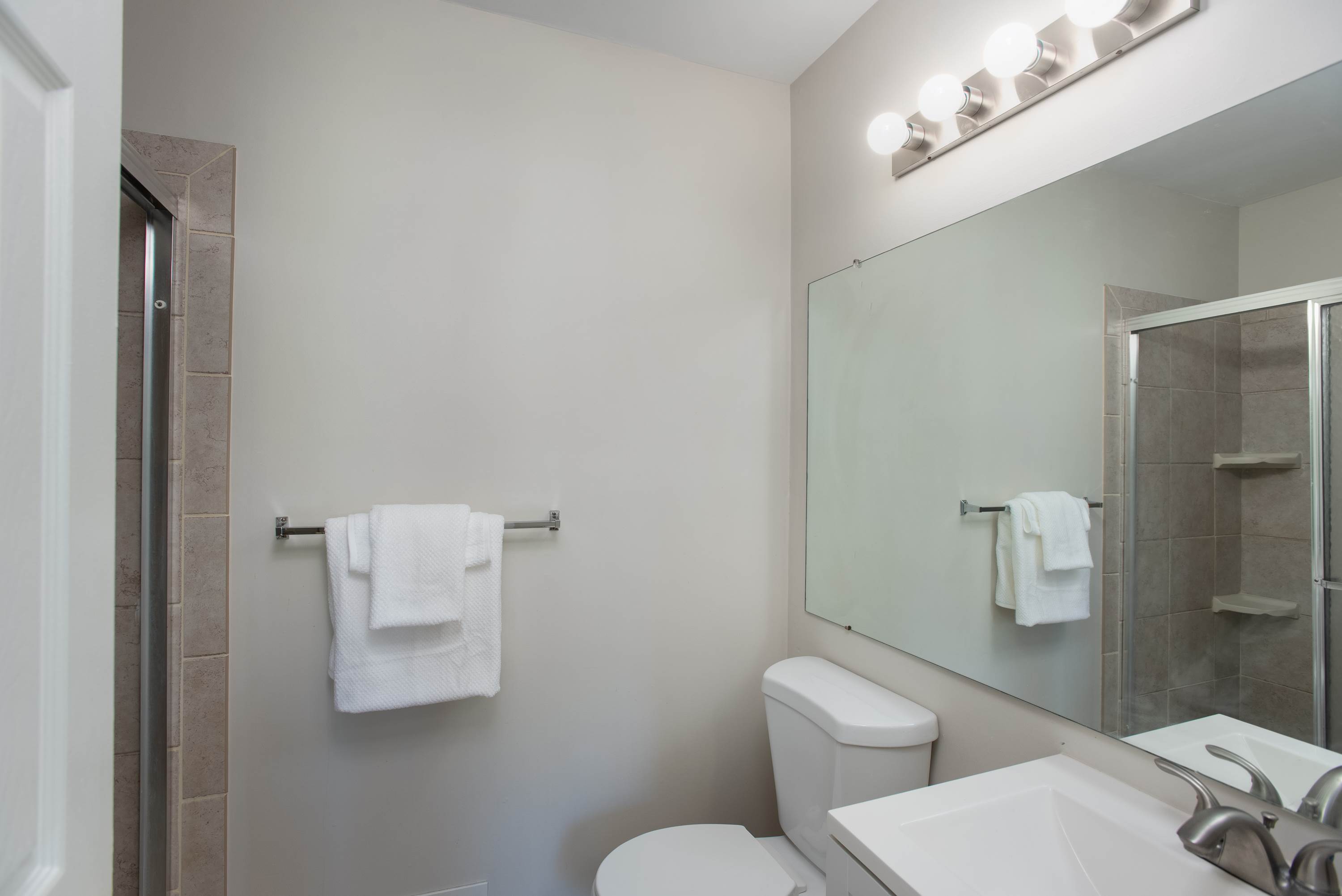 2708 Pinhorn Drive, Bridgewater, NJ 08807