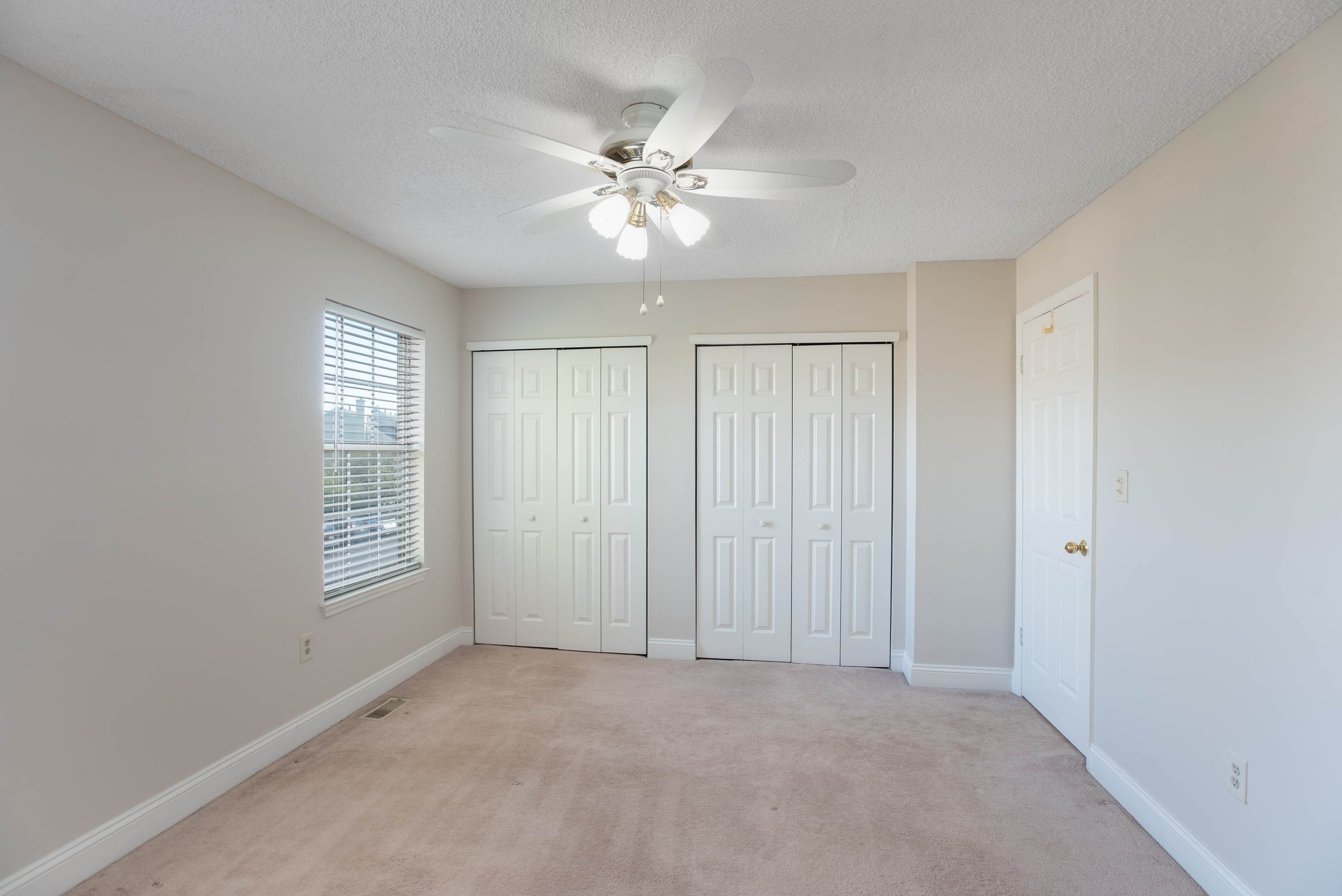 2708 Pinhorn Drive, Bridgewater, NJ 08807