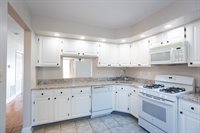 2708 Pinhorn Drive, Bridgewater, NJ 08807