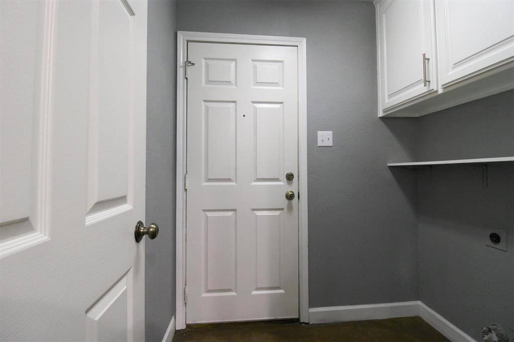 208 James Street, Aledo, TX 76008