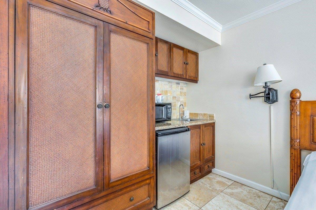440 Aleka Pl, Kapaa, HI 96746
