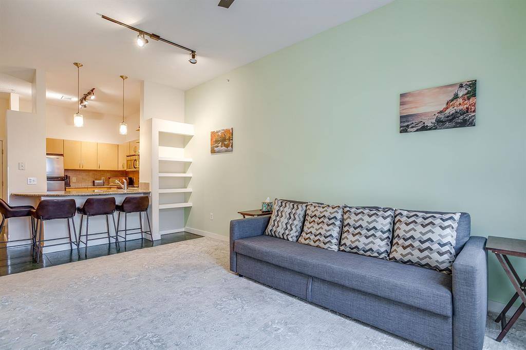 201 West Lancaster Avenue, Fort Worth, TX 76102