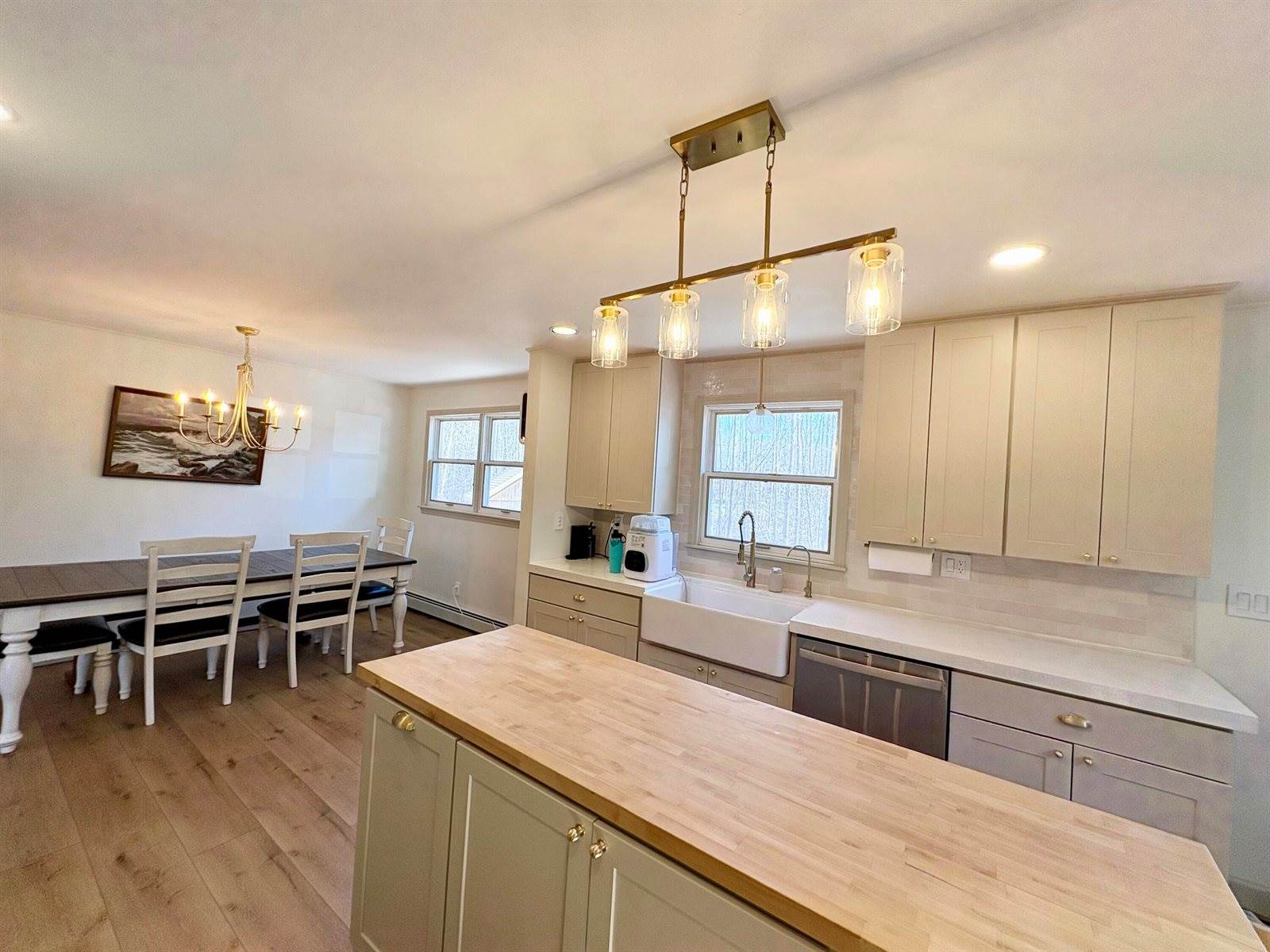 3 Mountainview Drive, Lincoln, ME 04457