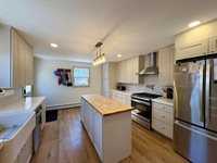 3 Mountainview Drive, Lincoln, ME 04457