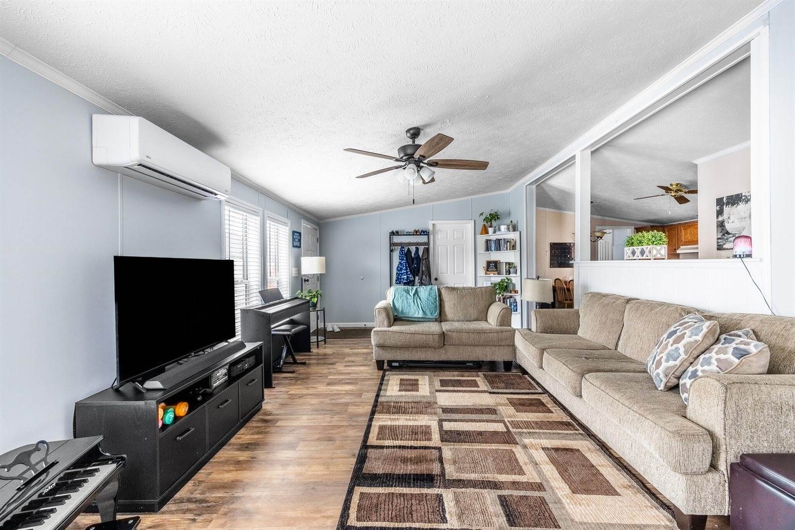 43 Main Street, Corinth, ME 04427