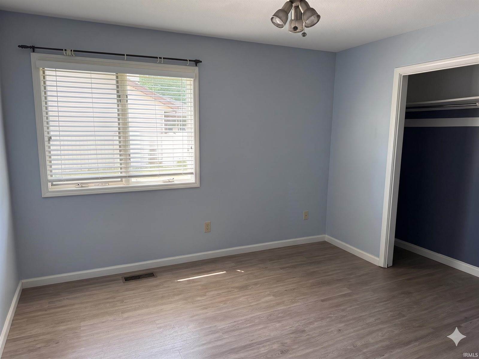 1801 N Brighton Road, Muncie, IN 47304