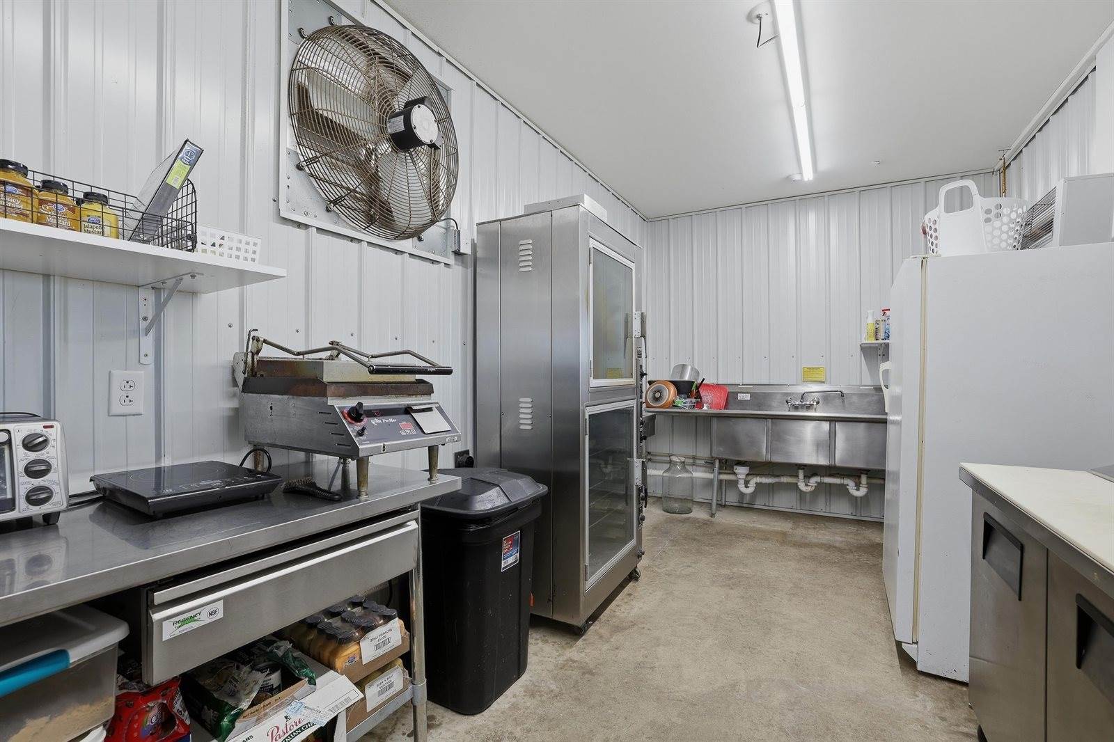 10281 State Highway 66, Rosholt, WI 54473