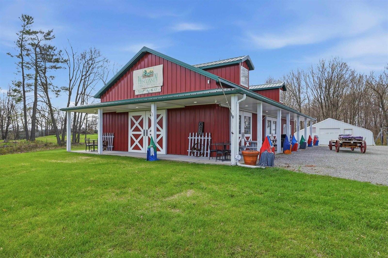 10281 State Highway 66, Rosholt, WI 54473