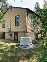 8949 Stadium Drive, Kalamazoo, MI 49009