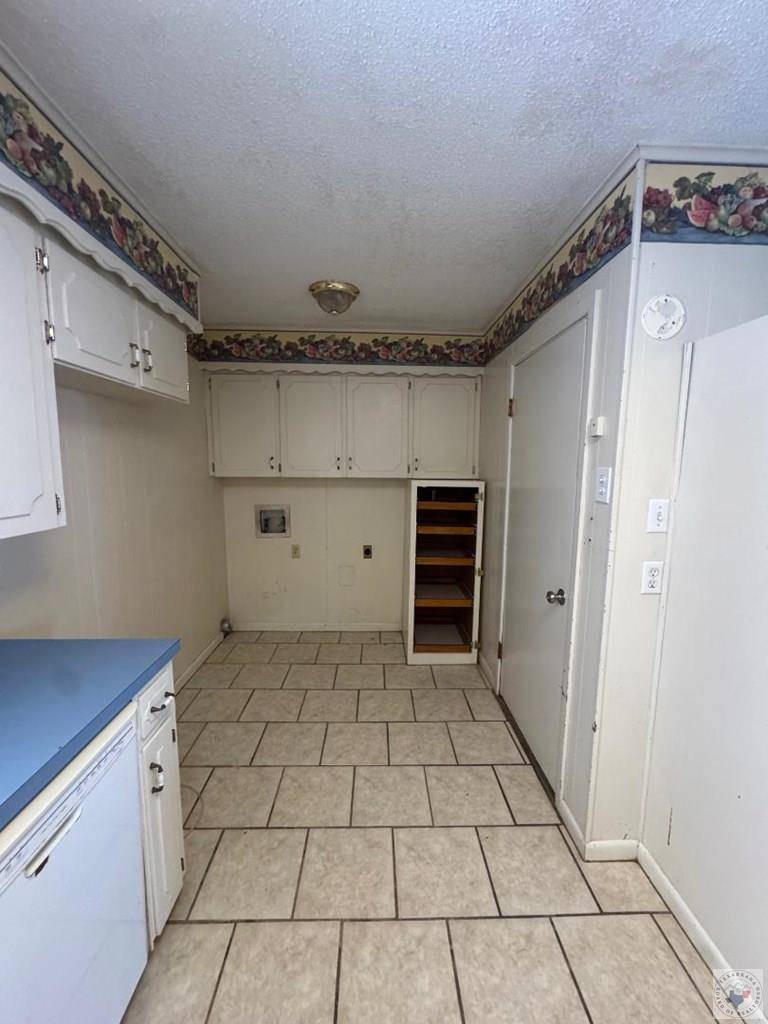 120 East Greenfield, Wake Village, TX 75501