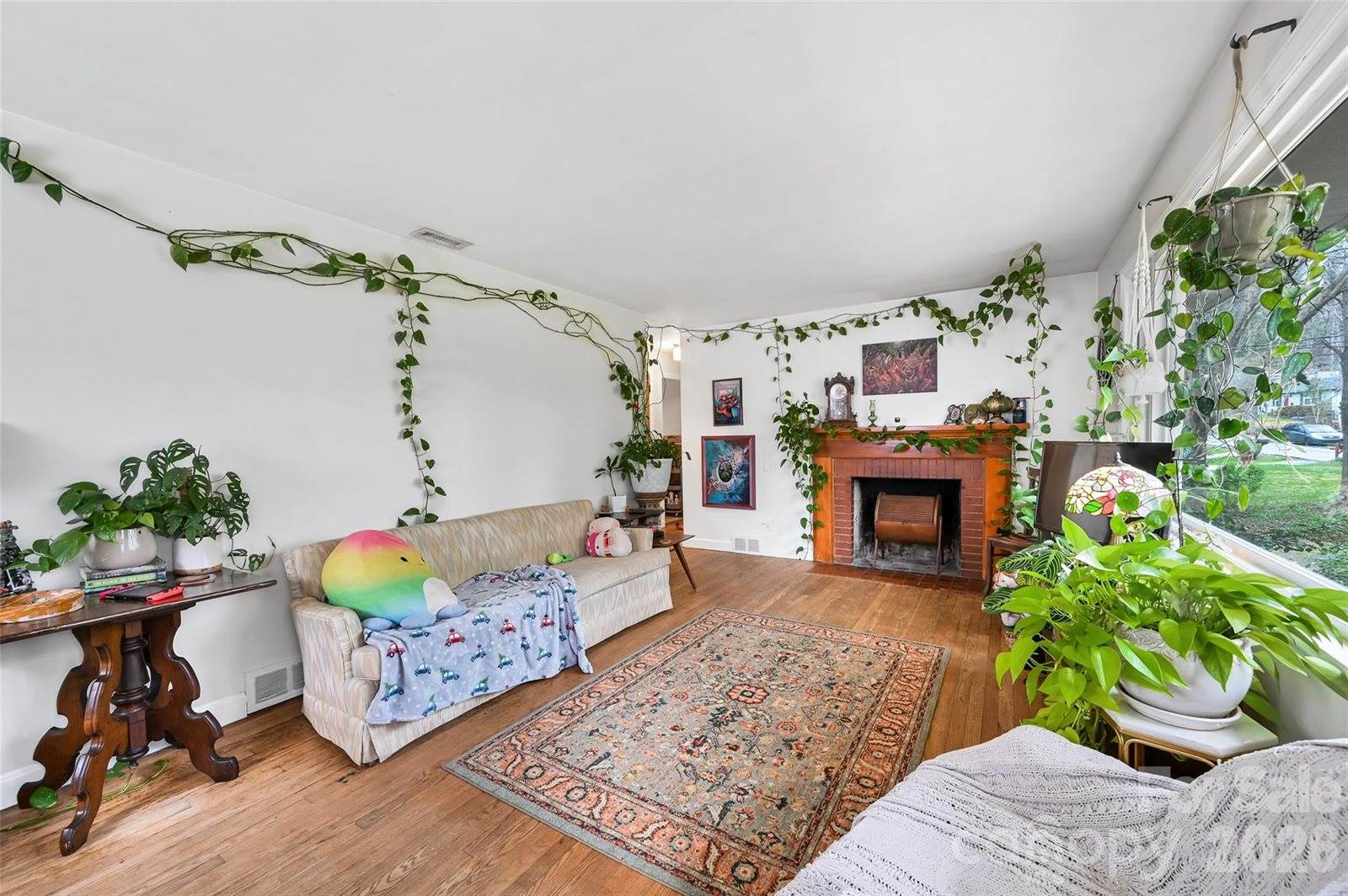 297 White Pine Drive, Asheville, NC 28805