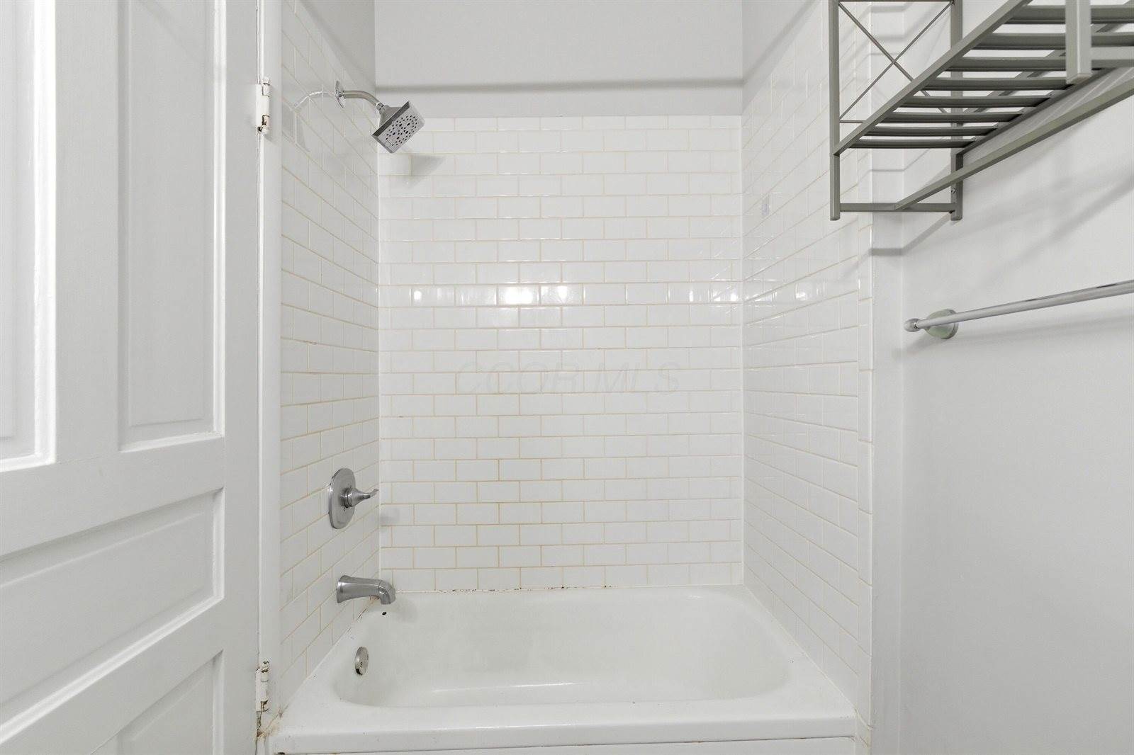 19 East Mithoff Street, Columbus, OH 43206