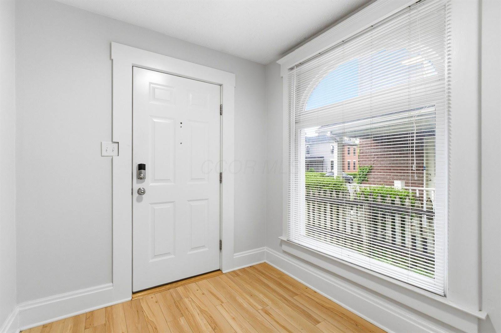 19 East Mithoff Street, Columbus, OH 43206