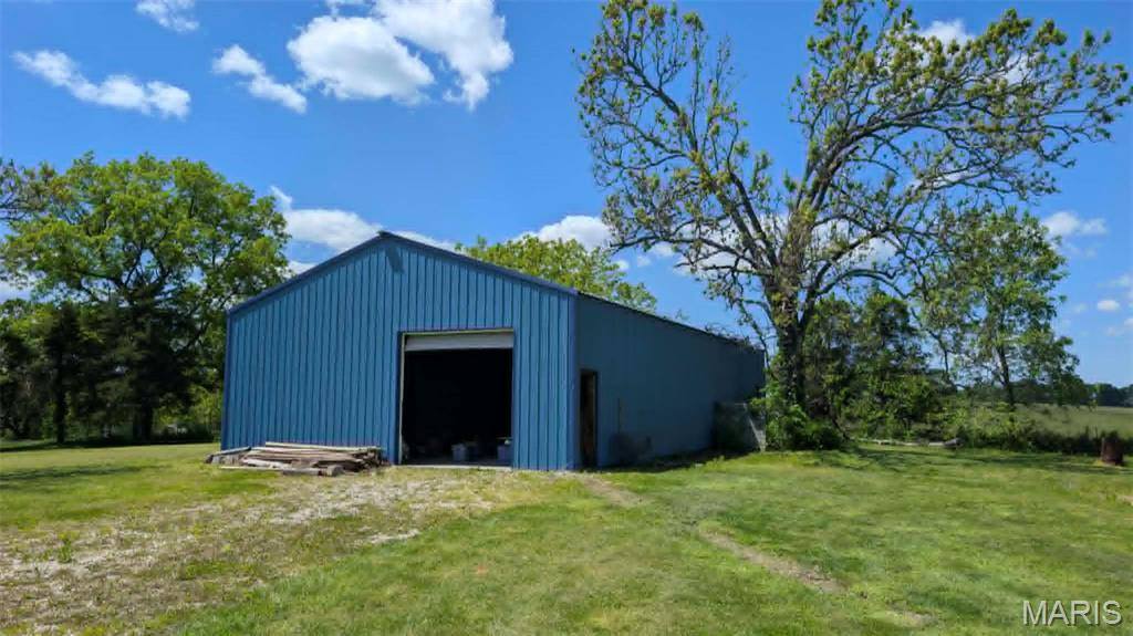 29681 Maine Drive, Eldridge, MO 65463