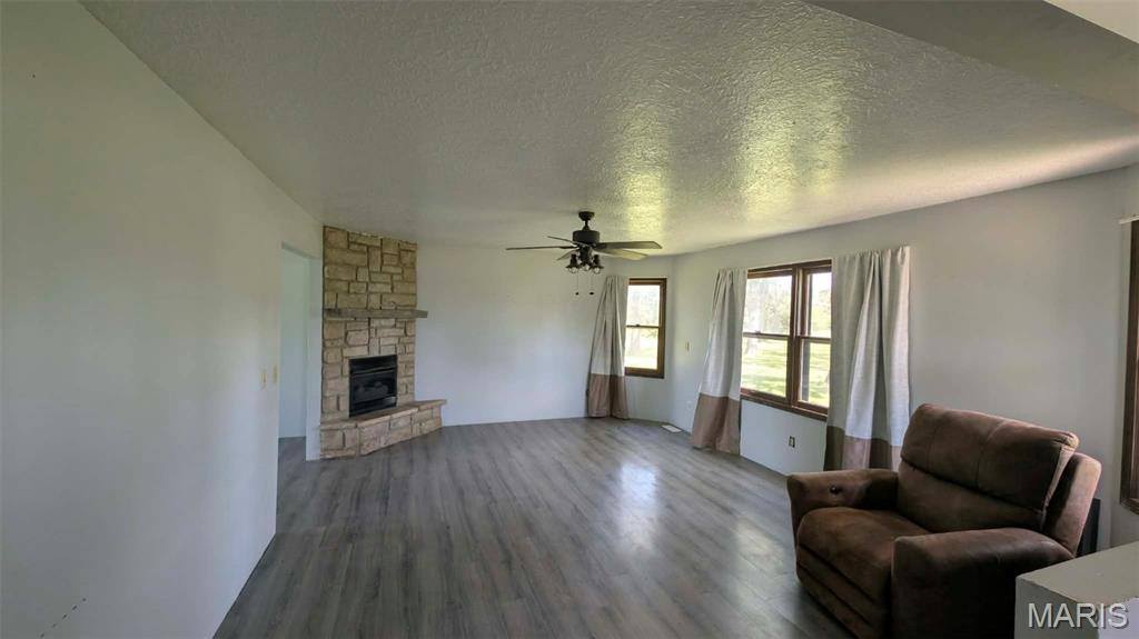 29681 Maine Drive, Eldridge, MO 65463