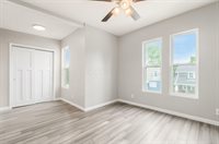 209 South Ogden Avenue, Columbus, OH 43204