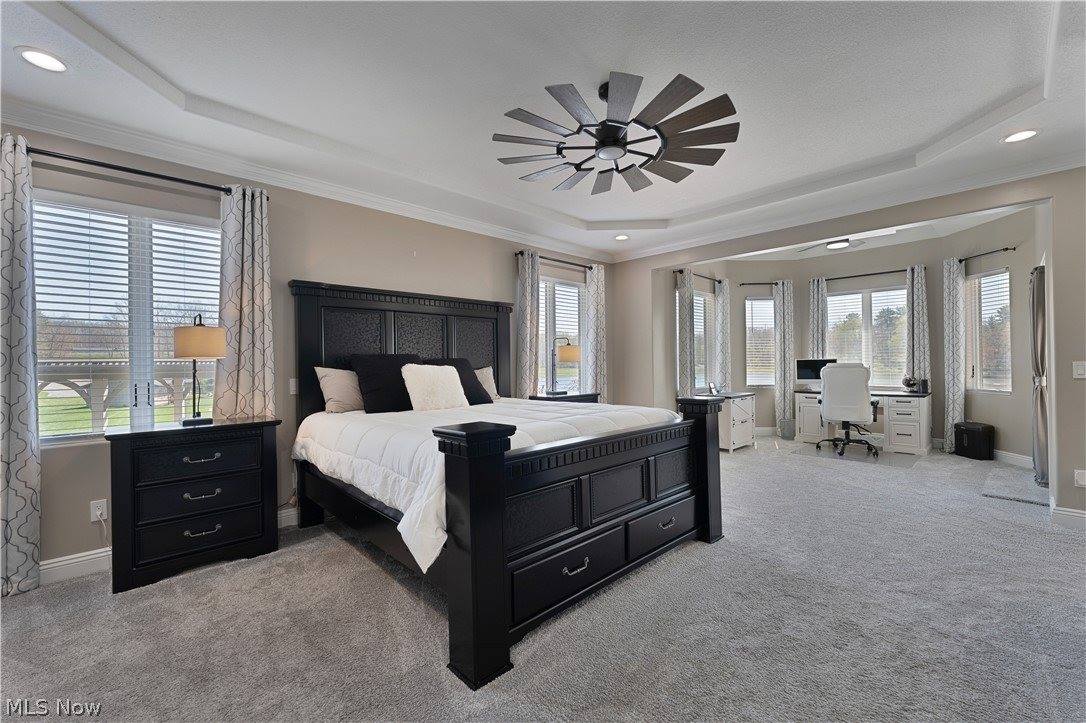 2900 Whispering Pines Drive, Canfield, OH 44406