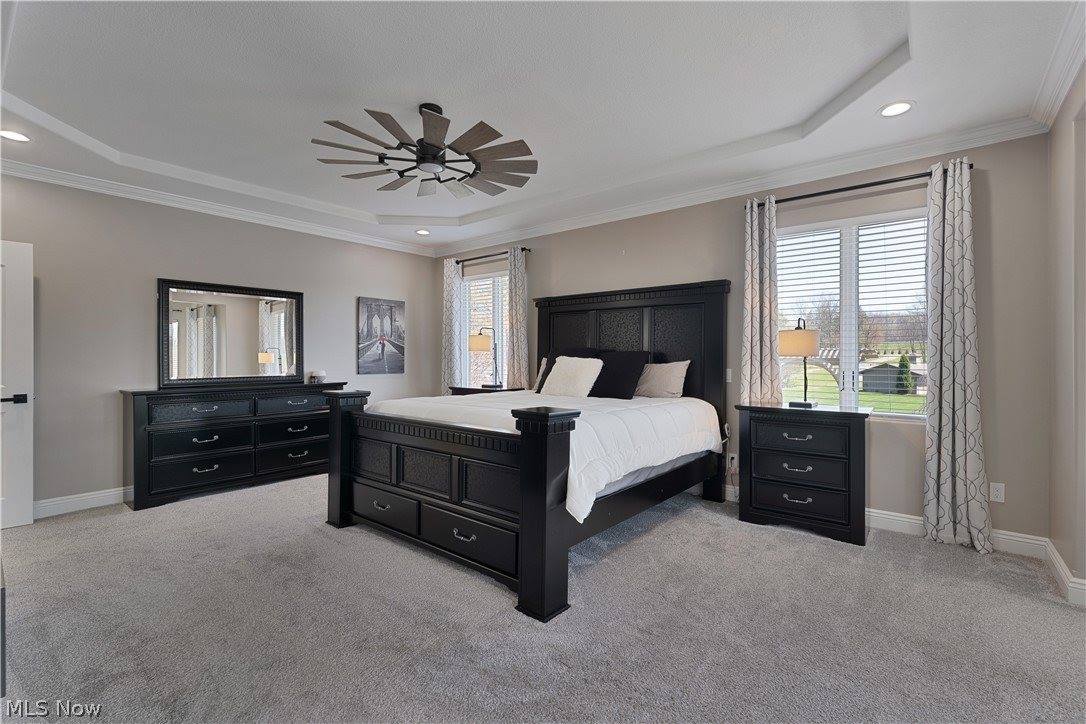 2900 Whispering Pines Drive, Canfield, OH 44406