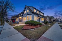 2001 West Capitol Dr, Milwaukee, WI 53206