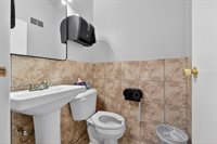 2001 West Capitol Dr, Milwaukee, WI 53206