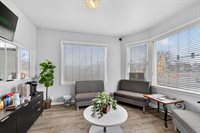 2001 West Capitol Dr, Milwaukee, WI 53206