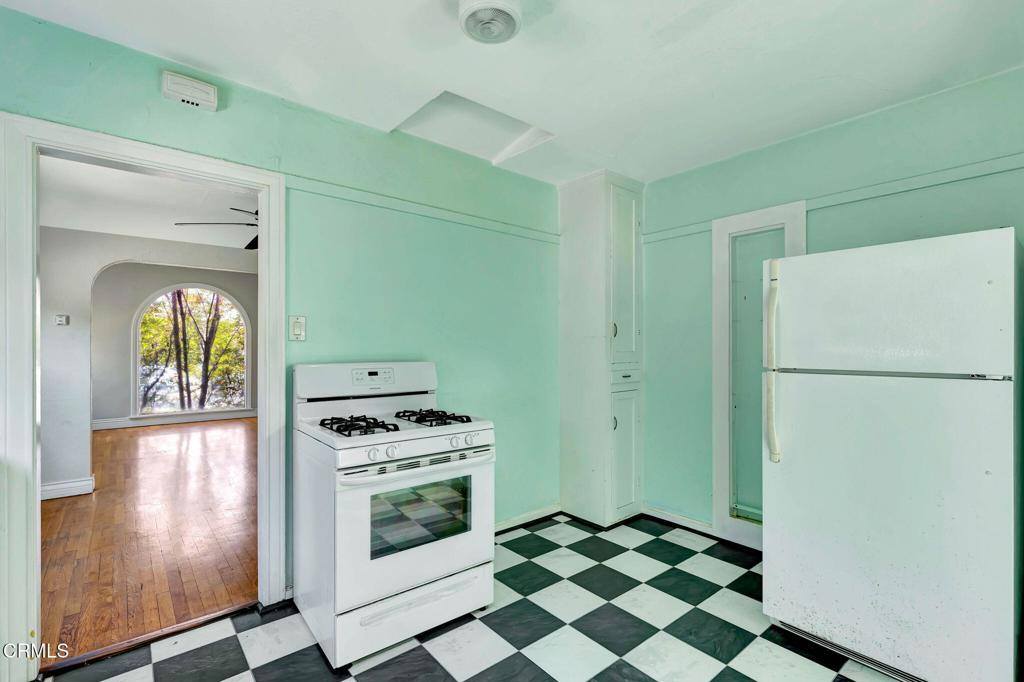 834 Commonwealth Avenue, Venice, CA 90291