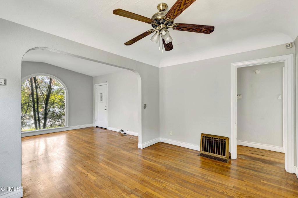 834 Commonwealth Avenue, Venice, CA 90291