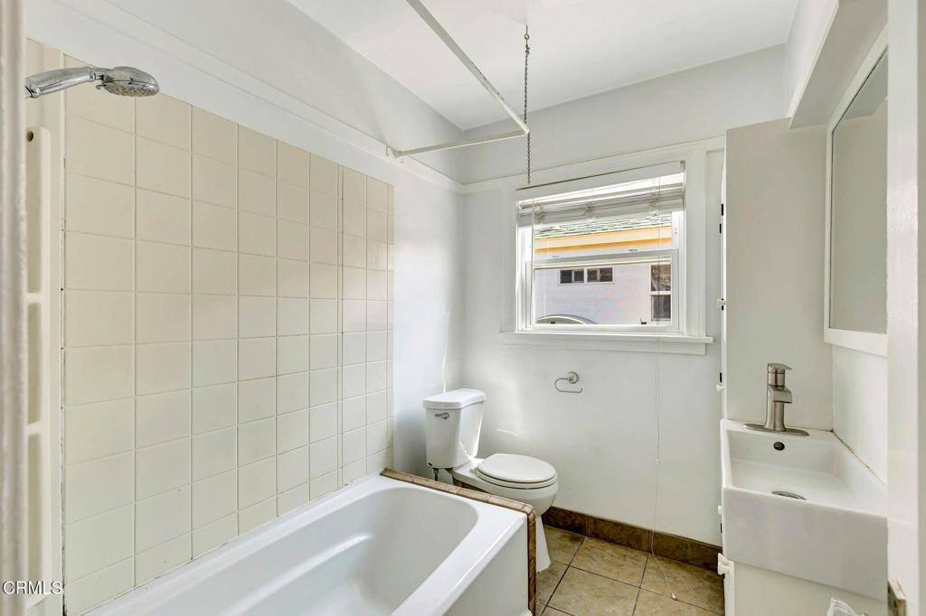 834 Commonwealth Avenue, Venice, CA 90291